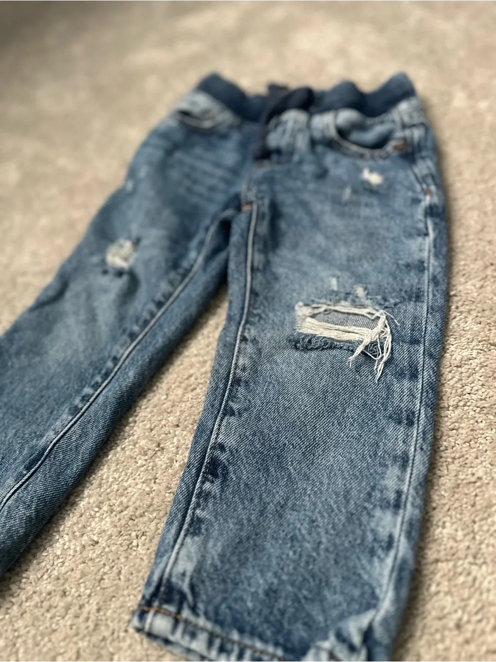 GAP Boys Navy-Trim Distressed Denim Jeans